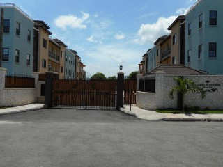 East Avenue, Kingston / St. Andrew, Jamaica - Apartment for Lease/rental